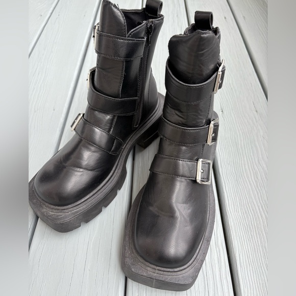 Black Combat Boots by Rouge Helium - Picture 2 of 10